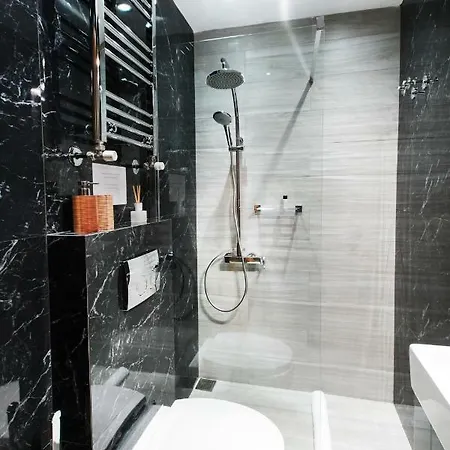 Apartment Grey Rhino 1min From The White Tower Thessaloniki